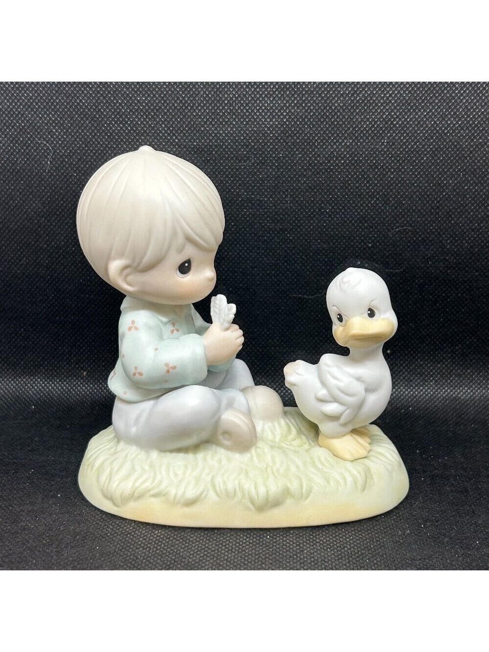 Precious Moments "Friends To The Very End" figurine